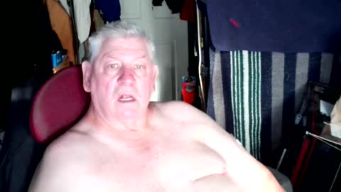 canoelicker69 online show from July 15, 11:48 am