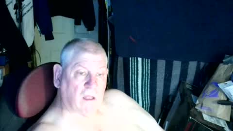 canoelicker69 online show from August 1, 7:13 pm