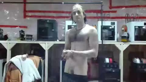 cantbereplaced online show from February 16, 2:18 am