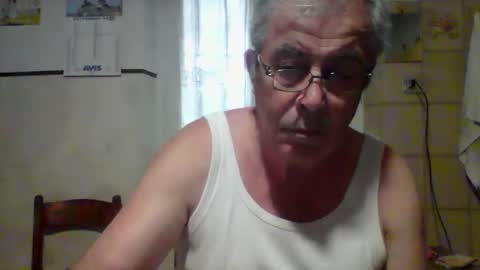 Snapshot of cantera577 chatting on September 9, 4:39 pm cantera577 online show from September 9, 4:39 pm
