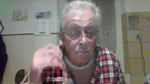 Snapshot of cantera577 chatting on December 13, 8:04 pm cantera577 online show from December 13, 8:04 pm