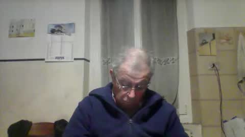 Snapshot of cantera577 chatting on December 17, 6:14 pm cantera577 online show from December 17, 6:14 pm