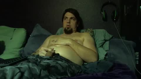 Snapshot of caper1993 chatting on December 4, 5:16 am Caper1993 online show from December 4, 5:16 am