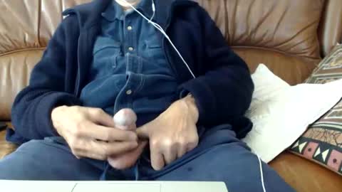 capoexe online show from May 17, 12:56 pm
