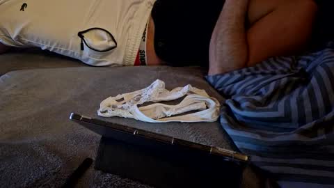 capoo24 online show from December 27, 9:11 pm