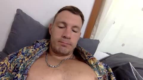 follow my twitter  online show from February 6, 5:01 am