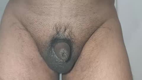 Snapshot of captain_juicyprecum chatting on October 24, 6:32 am captian juicyprecum online show from October 24, 6:32 am