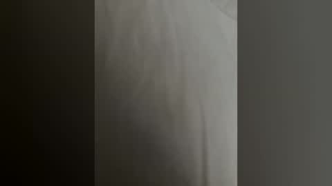 Snapshot of captainmoomoo chatting on August 3, 8:23 pm captainmoomoo online show from August 3, 8:23 pm
