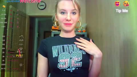 caramel online show from May 3, 8:59 pm
