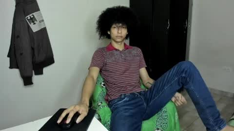 Carlos and Cristian  online show from May 1, 1:21 am
