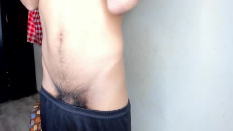 Snapshot of cardrey05 chatting on May 29, 7:23 pm Carlos and Cristian online show from May 29, 7:23 pm