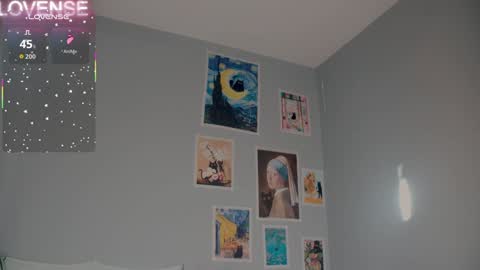 Snapshot of careful_i_bite chatting on September 11, 4:56 am NONA follow online show from September 11, 4:56 am