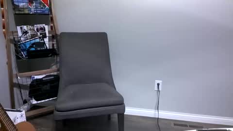 Caressluving online show from December 11, 2:30 am