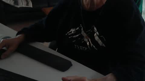 Snapshot of cargo69 chatting on December 21, 3:53 pm cargo69 online show from December 21, 3:53 pm