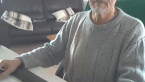 Snapshot of cargo69 chatting on January 12, 12:33 pm cargo69 online show from January 12, 12:33 pm