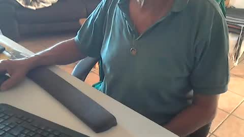 Snapshot of cargo69 chatting on July 6, 4:20 pm cargo69 online show from July 6, 4:20 pm
