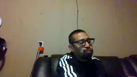 Snapshot of cargopipe2000 chatting on December 20, 7:48 am Adams huge online show from December 20, 7:48 am