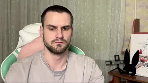 Cari online show from November 8, 9:13 pm