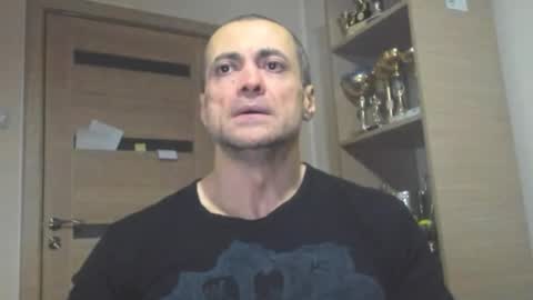 Laz online show from January 12, 5:29 pm