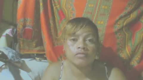 Snapshot of carinesexy69 chatting on January 17, 12:31 am carinesexy69 online show from January 17, 12:31 am