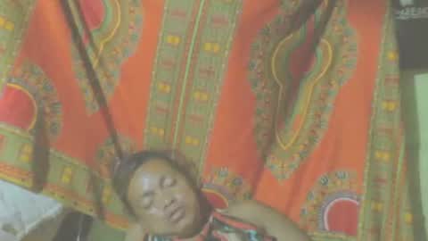 Snapshot of carinesexy69 chatting on January 17, 6:44 pm carinesexy69 online show from January 17, 6:44 pm