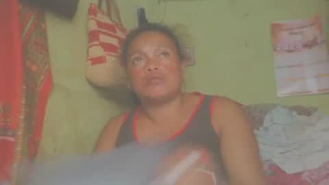 Snapshot of carinesexy69 chatting on February 18, 12:28 pm carinesexy69 online show from February 18, 12:28 pm