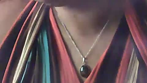 Snapshot of carinesexy69 chatting on March 7, 9:29 am carinesexy69 online show from March 7, 9:29 am