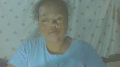 Snapshot of carinesexy69 chatting on October 21, 1:56 pm carinesexy69 online show from October 21, 1:56 pm