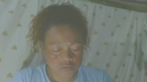 Snapshot of carinesexy69 chatting on November 4, 12:26 pm carinesexy69 online show from November 4, 12:26 pm