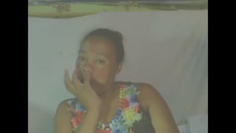 Snapshot of carinesexy69 chatting on December 21, 5:58 am carinesexy69 online show from December 21, 5:58 am