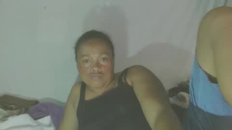 carinesexy69 online show from December 22, 11:29 am