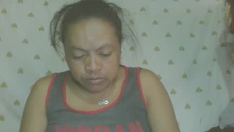 Snapshot of carinesexy69 chatting on July 10, 11:57 am carinesexy69 online show from July 10, 11:57 am