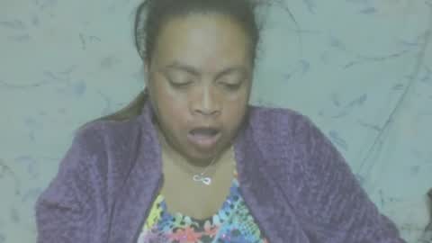 Snapshot of carinesexy69 chatting on July 28, 12:48 pm carinesexy69 online show from July 28, 12:48 pm