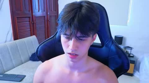 carl_dixon online show from January 6, 6:44 pm