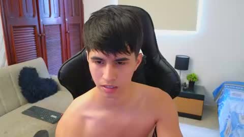 carl_dixon online show from July 2, 5:52 pm