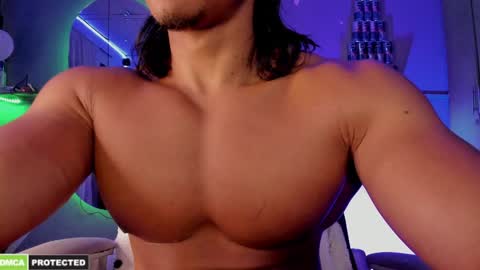 Snapshot of carl_smithh chatting on December 3, 7:10 am Carl online show from December 3, 7:10 am