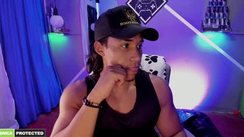 Snapshot of carl_smithh chatting on December 5, 5:26 am Carl online show from December 5, 5:26 am