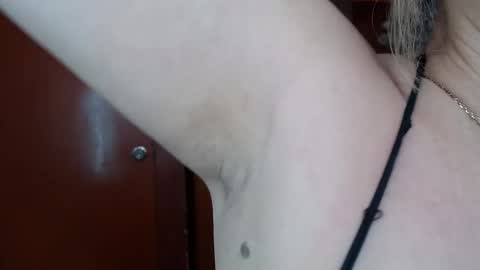 Snapshot of carla_lopera chatting on December 14, 12:54 pm Carla online show from December 14, 12:54 pm
