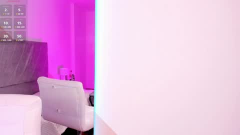 Snapshot of carlajaeger chatting on December 16, 5:49 am carla online show from December 16, 5:49 am