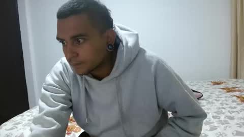 Snapshot of carlandelli1 chatting on December 3, 3:03 am carlandelli1 online show from December 3, 3:03 am