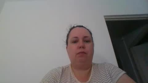 Snapshot of carlaruth chatting on September 18, 3:19 am Carlaruth online show from September 18, 3:19 am