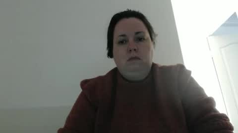 Snapshot of carlaruth chatting on February 10, 5:22 am Carlaruth online show from February 10, 5:22 am