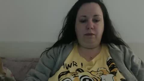 Snapshot of carlaruth chatting on February 18, 4:08 am Carlaruth online show from February 18, 4:08 am