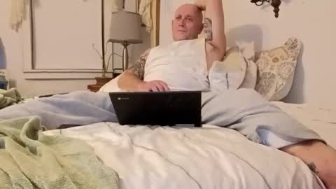 carldhammers online show from December 1, 1:54 am