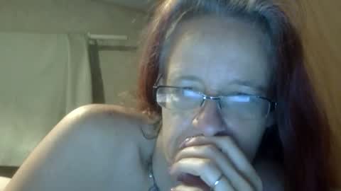 carleeswoman08 online show from April 28, 11:15 am