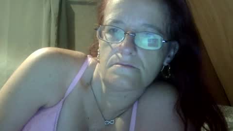 carleeswoman08 online show from June 22, 11:40 am