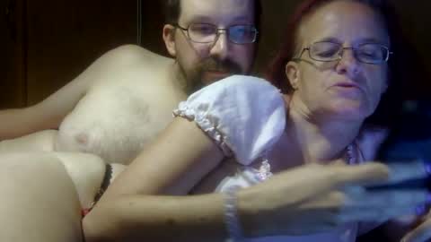 carleeswoman08 online show from August 2, 1:15 am