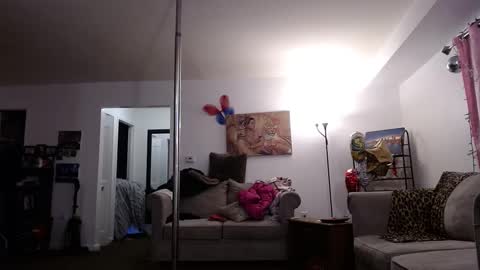 Carlie online show from February 18, 11:22 am