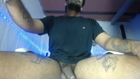 carlo yates  thx for help me to reach 100 thumps up online show from June 8, 11:16 pm