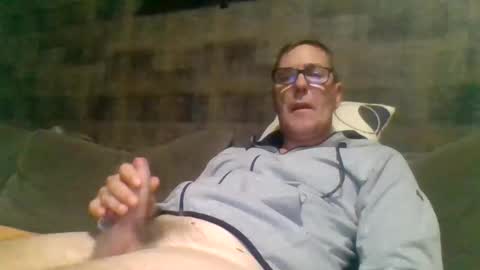 Snapshot of carlonebraska112233 chatting on December 4, 5:00 pm carlonebraska112233 online show from December 4, 5:00 pm